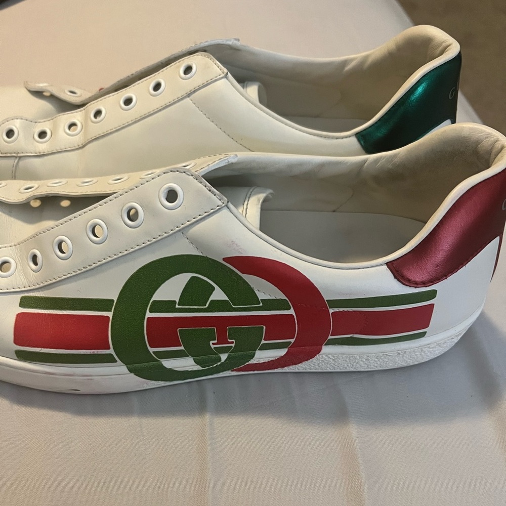 Gucci shoes